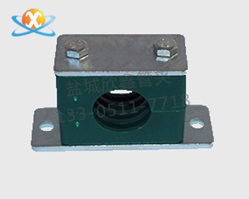 太倉輕型塑料復(fù)合管夾