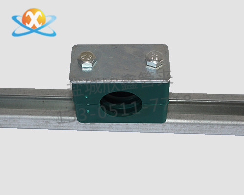 鋁合金管夾.jpg 鋁合金管夾.jpg