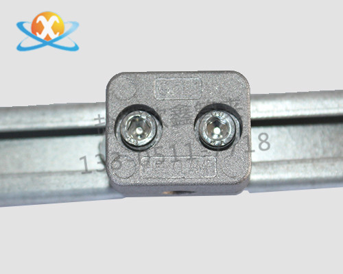 輕型導(dǎo)軌管夾.jpg 輕型導(dǎo)軌管夾.jpg