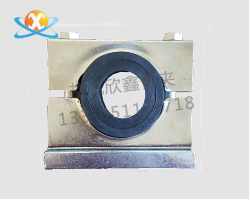 鋼制防震管夾.jpg 鋼制防震管夾.jpg